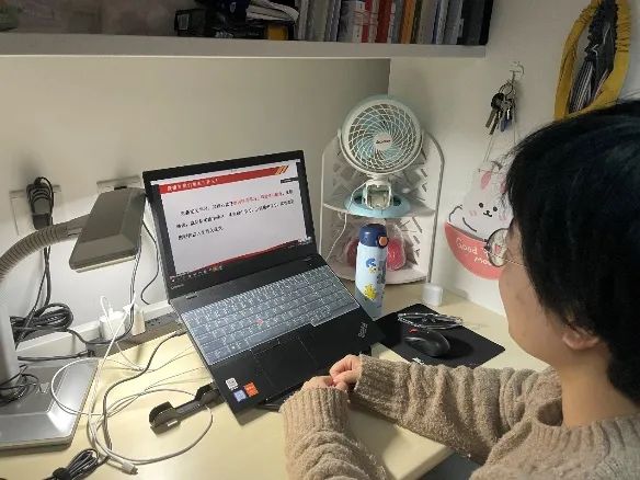 a.jpg 图片